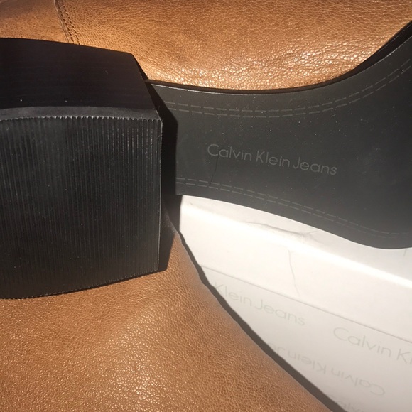 Calvin Klein Booties 🌻 - Picture 6 of 8